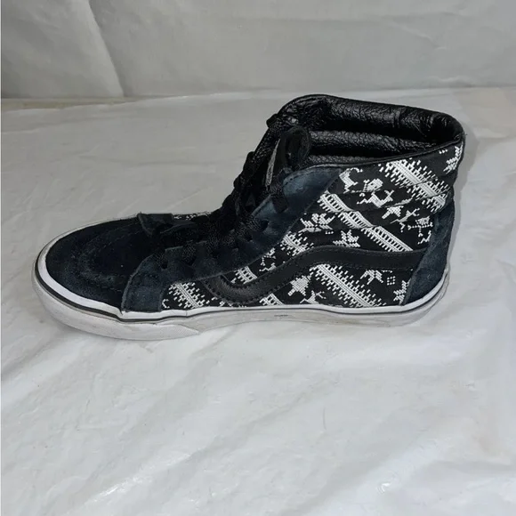 Vans SK8 Hi Classic Mens Size 5 Black/White Reindeer, Skull, Tree Women’s 6.5 - Picture 6 of 11